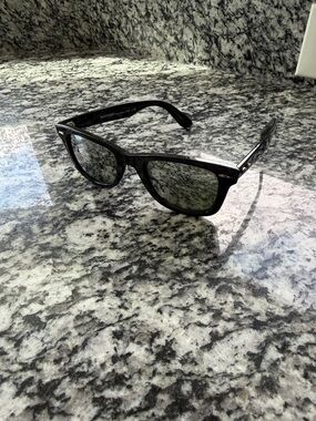 Ray-Ban Black Sunglasses with silver mirrored  lenses Wayferer